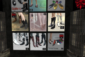 Eine Wand voller verschiedener Schuhwerbung.