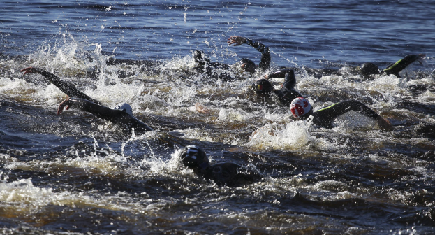 Triathletin Kaidi Kivioja bricht Estnischen Rekord beim Debüt im Ironman