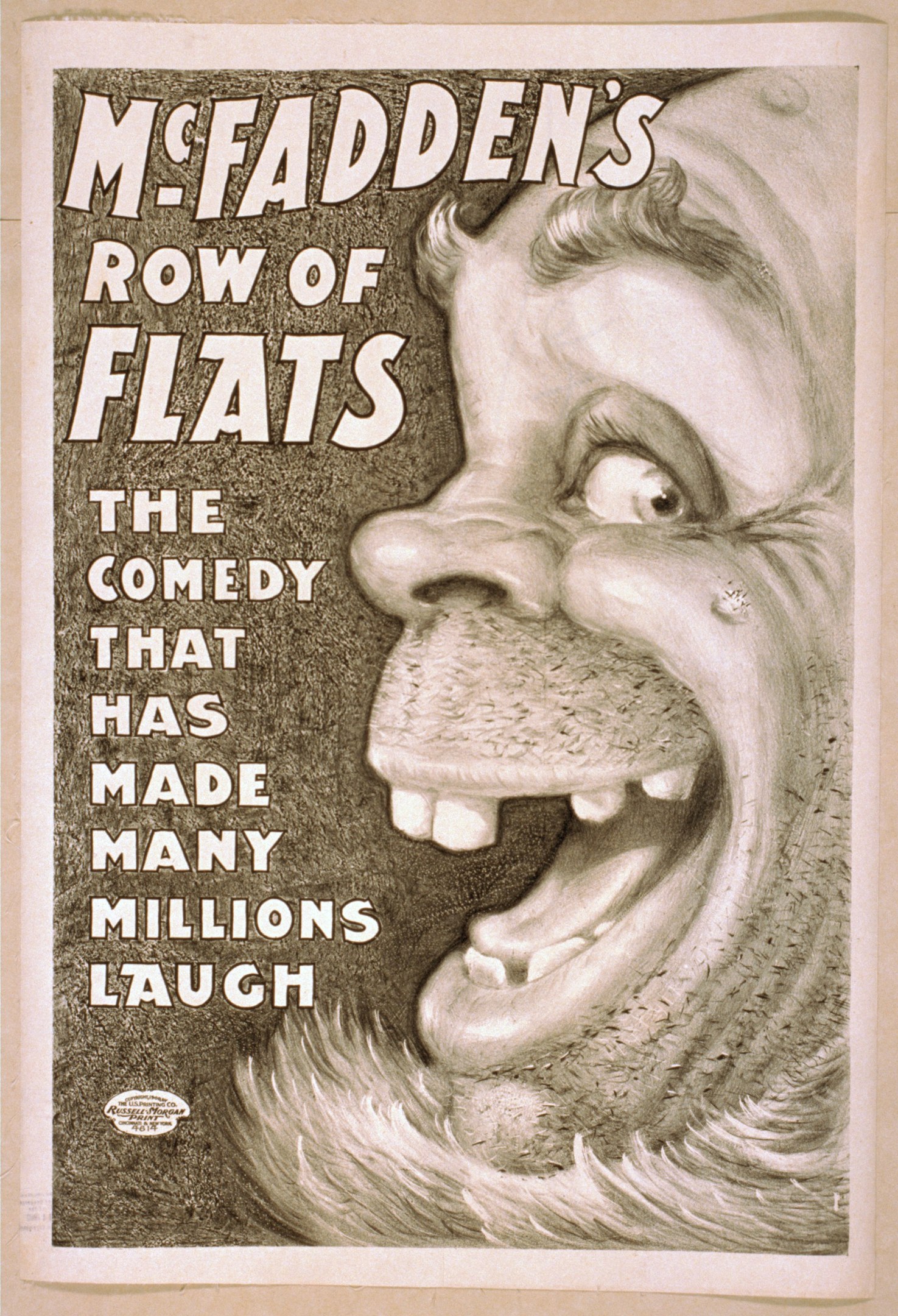 Plakat einer lachenden Person mit wilden Haaren, weit aufgerissenen Augen und einem breiten Grinsen auf einem hellgelben Hintergrund, mit dem Text "McFadden's Row of Flats: The Comedy That Has Made Many Millions Laugh" darüber.