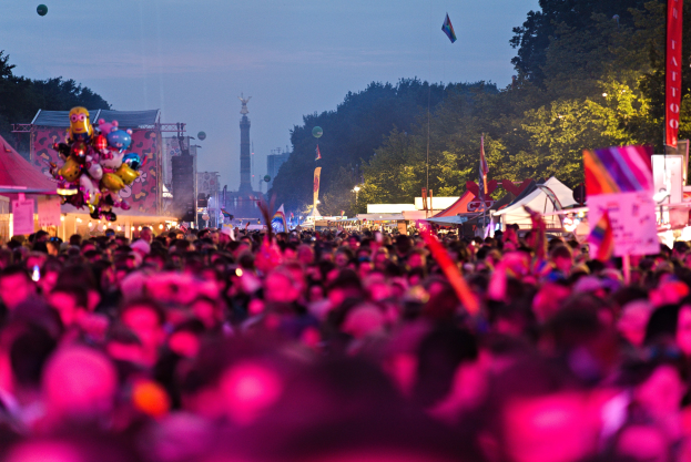 "Sommer auf dem Fabrikgelände" startet zwei Monate früher. Programm und Headliner
