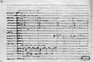 Schwarze und weiße Notenblätter für Johann Sebastian Bachs Symphonie Nr. 4 in G-Dur, Op. 63, gestempelt mit "Di-Arezzo Co UK" in der rechten unteren Ecke.