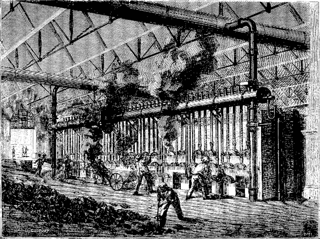 Schwarz-weiß-Zeichnung eines geschäftigen Stahlwerks aus den 1910er Jahren mit Arbeitern, Pfählen und Maschinen.