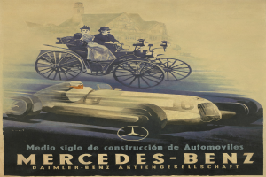 Eine alte Mercedes-Benz-Werbung aus den 1930er Jahren mit einem Auto und zwei Personen darin sowie einem Gebäude im Hintergrund.